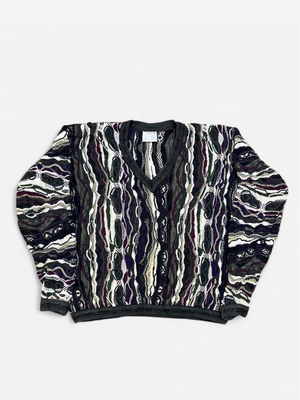 COOGI knit 3D sweater